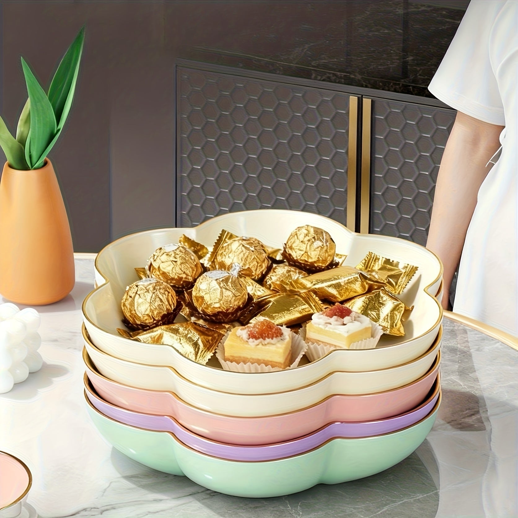 3pcs Set Gold-Edged Floral Fruit Bowl | Round Plastic Design For New Year'S Celebrations